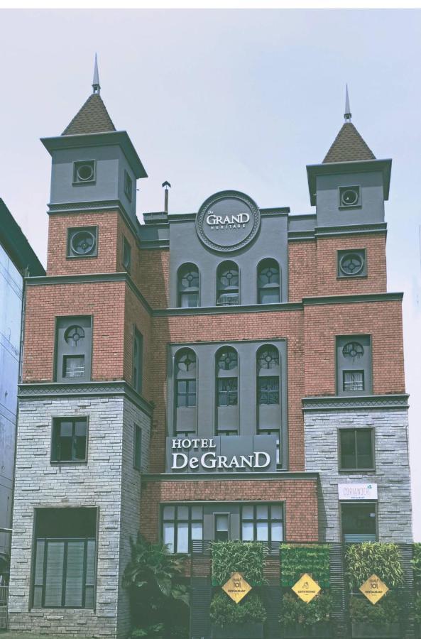 Hotel De Grand Calicut Exterior foto