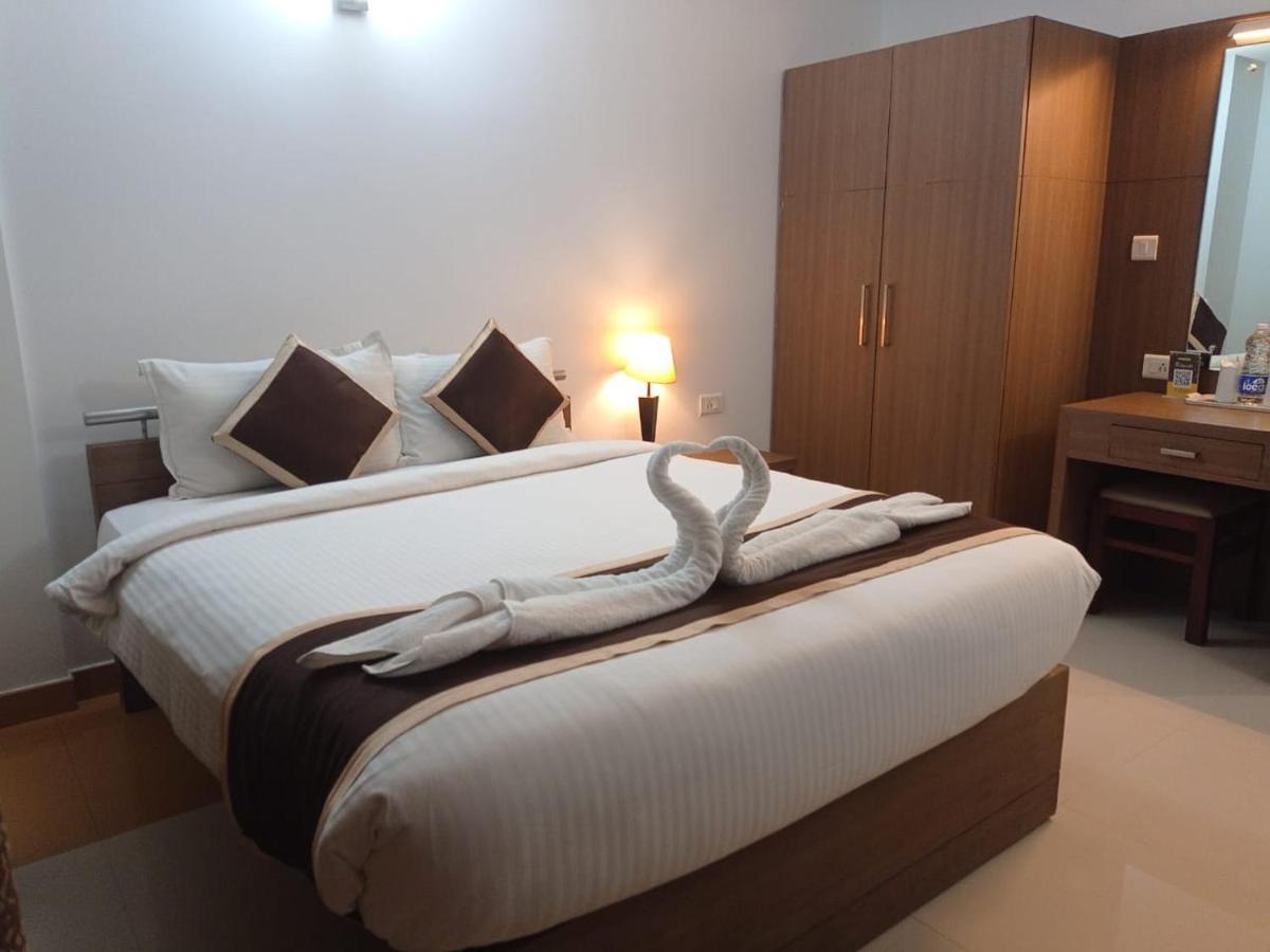 Hotel De Grand Calicut Exterior foto