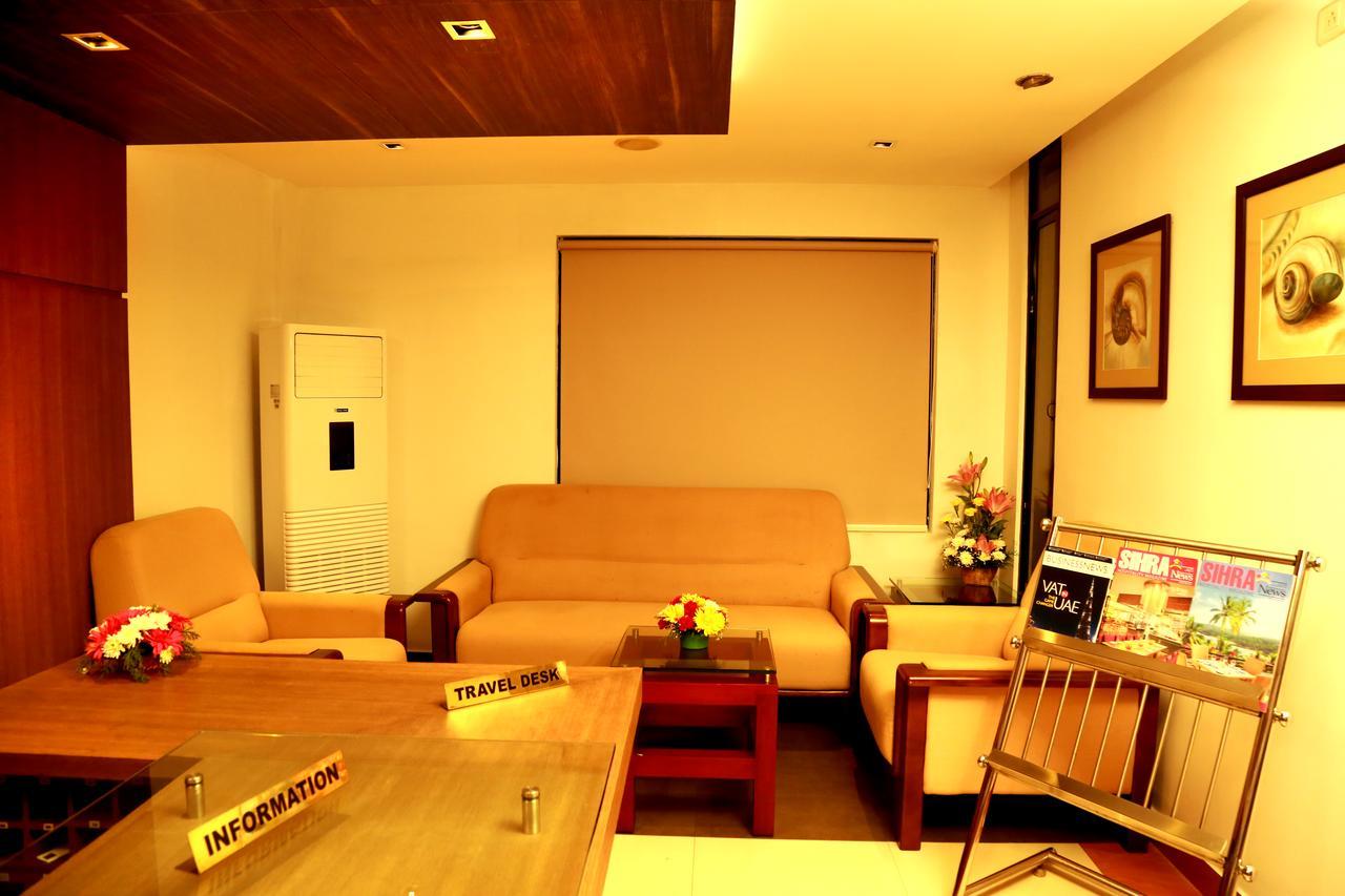 Hotel De Grand Calicut Exterior foto