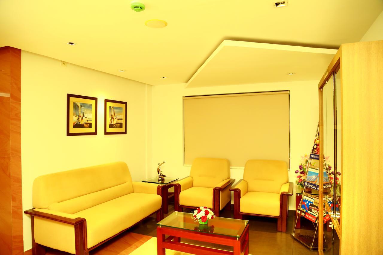 Hotel De Grand Calicut Exterior foto